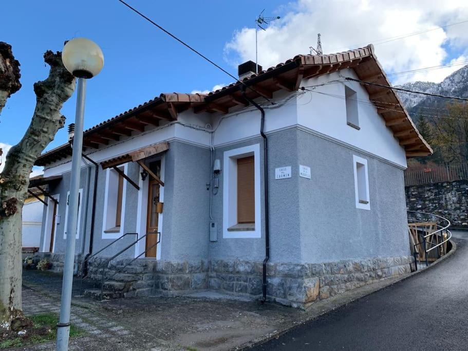 Willa La Casa De La Colonia Seira Zewnętrze zdjęcie